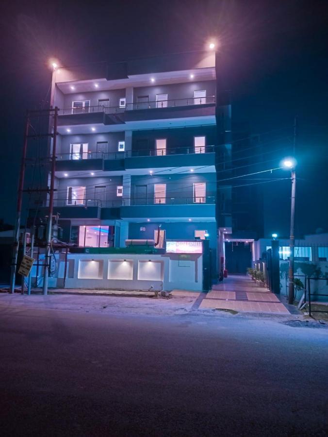 Hotel Noida Express المظهر الخارجي الصورة