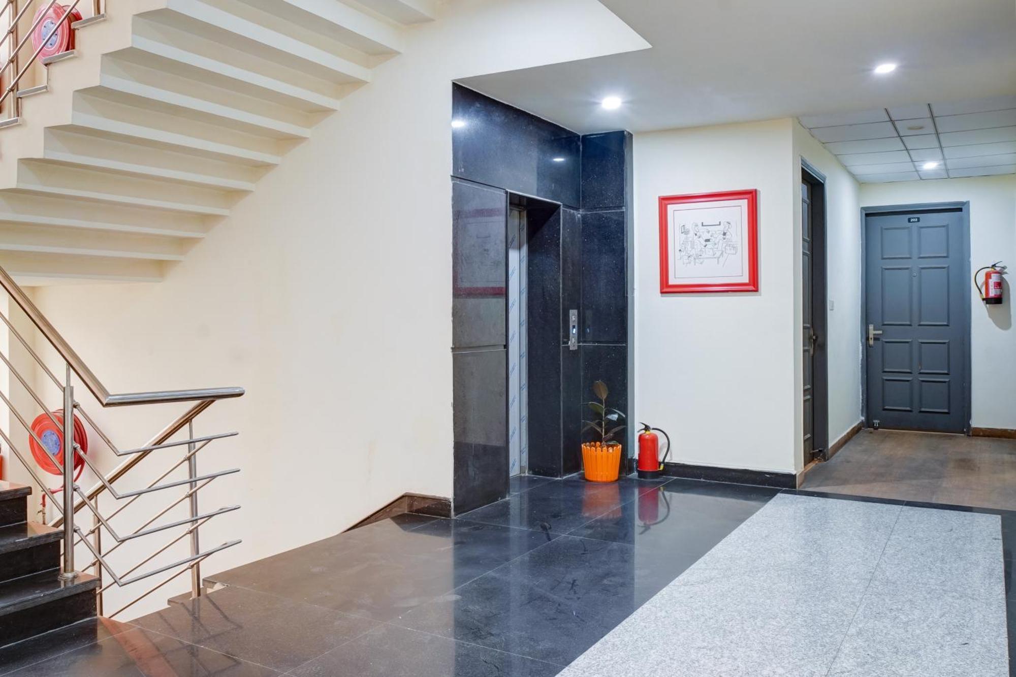 Hotel Noida Express المظهر الخارجي الصورة