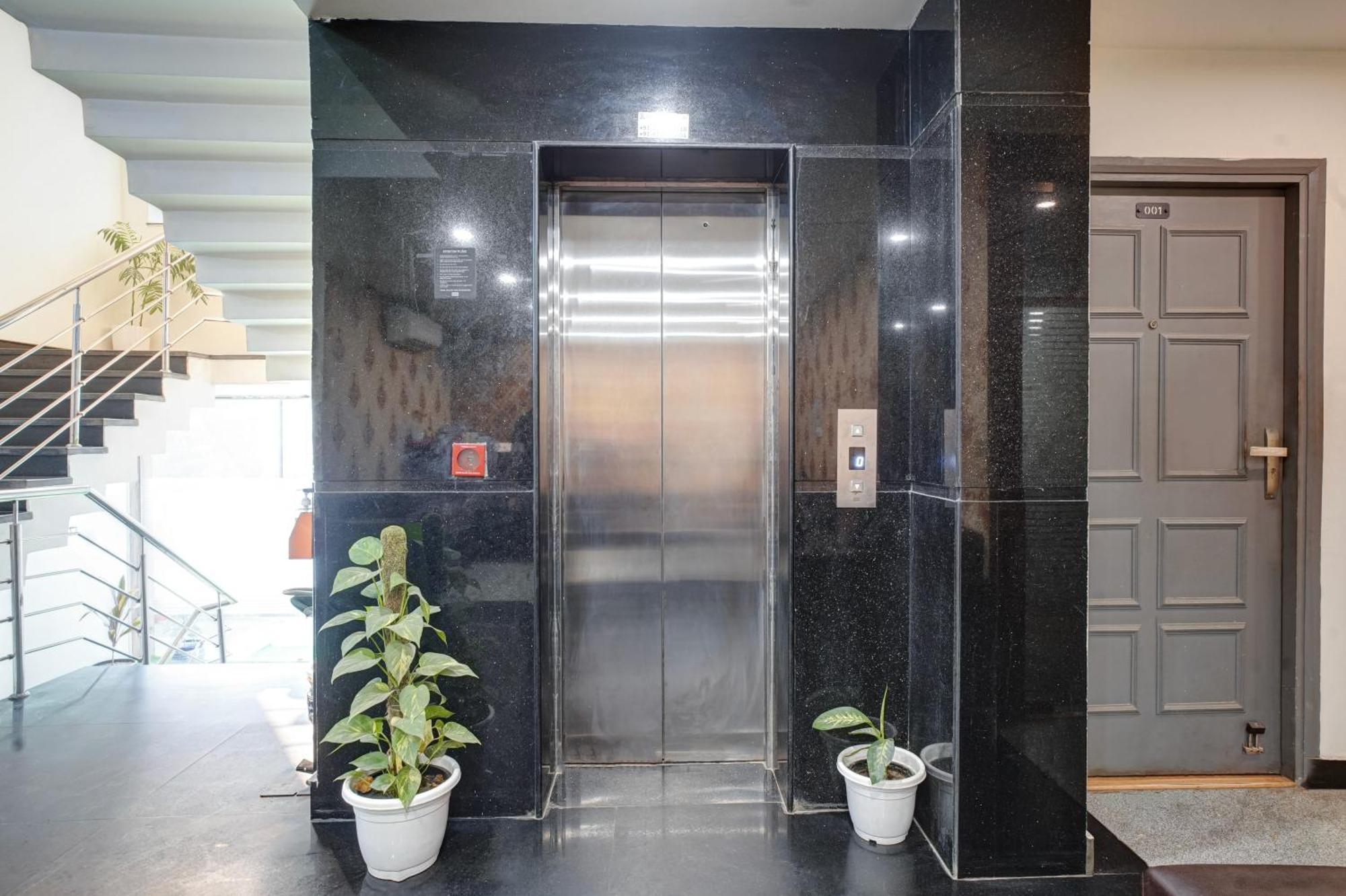 Hotel Noida Express المظهر الخارجي الصورة